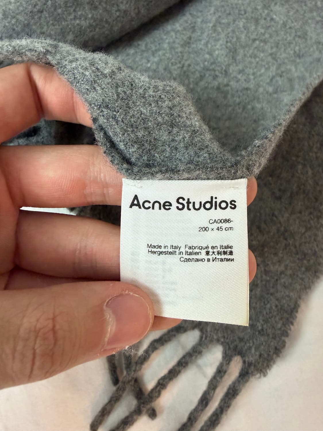 아크네 스튜디오 울 머플러 그레이 상품이미지4