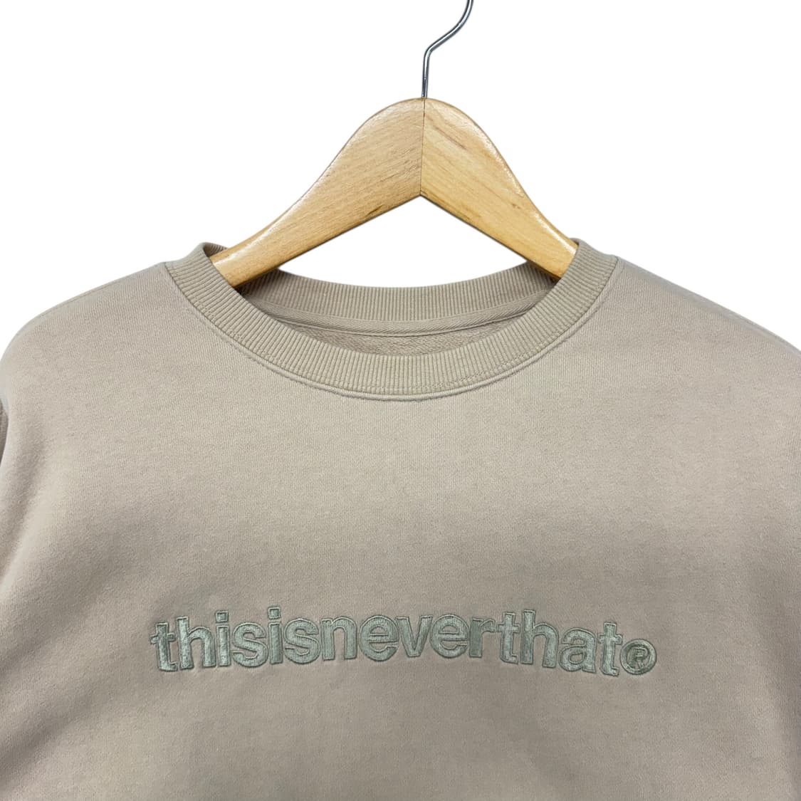 디스이즈네버댓 자수로고 맨투맨 상품이미지2