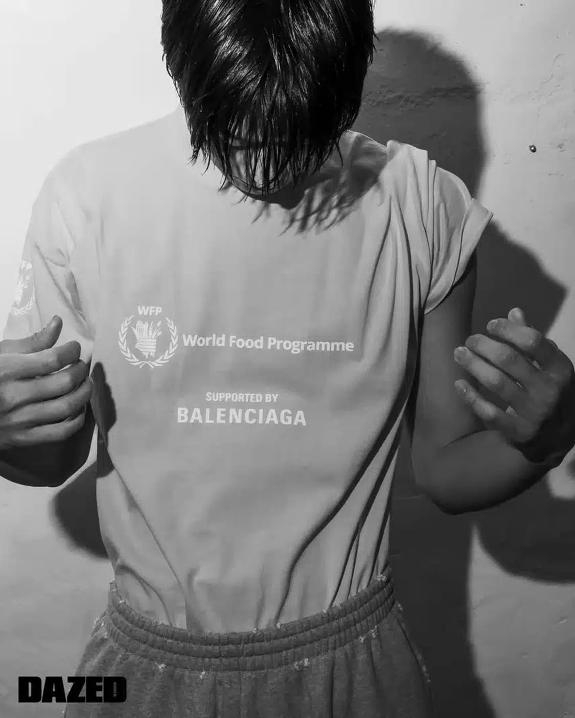 (L)발렌시아가 WFP 반팔티 상품이미지2