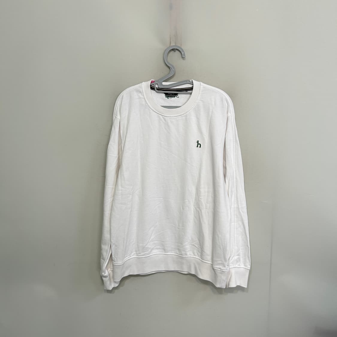 헤지스 2022 남성 맨투맨 100 상품이미지1