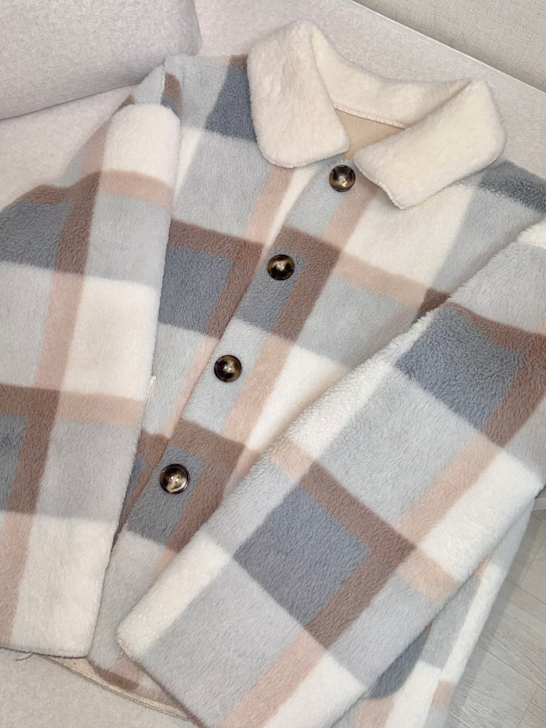 체크 무스탕 아우터 상품이미지1