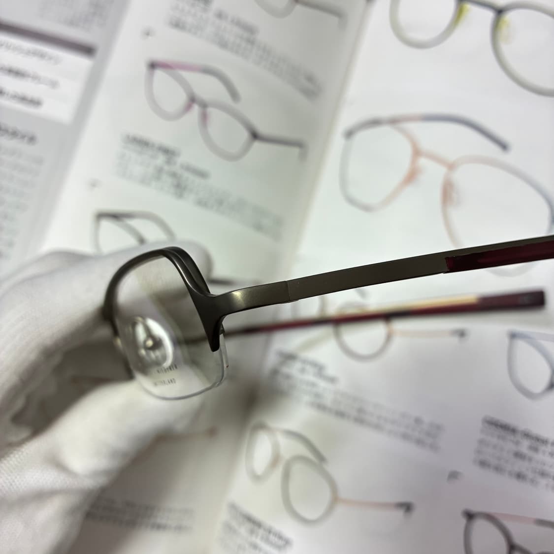 GOTTI 고티 티타늄 실버 반무테 안경 상품이미지3