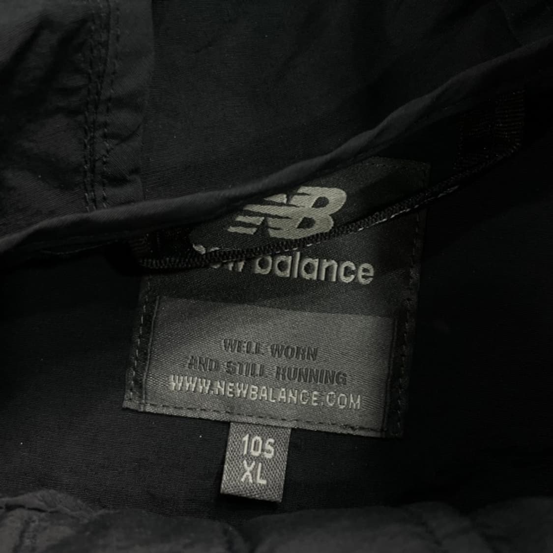 105 뉴발란스 멀티포켓 바람막이  상품이미지3
