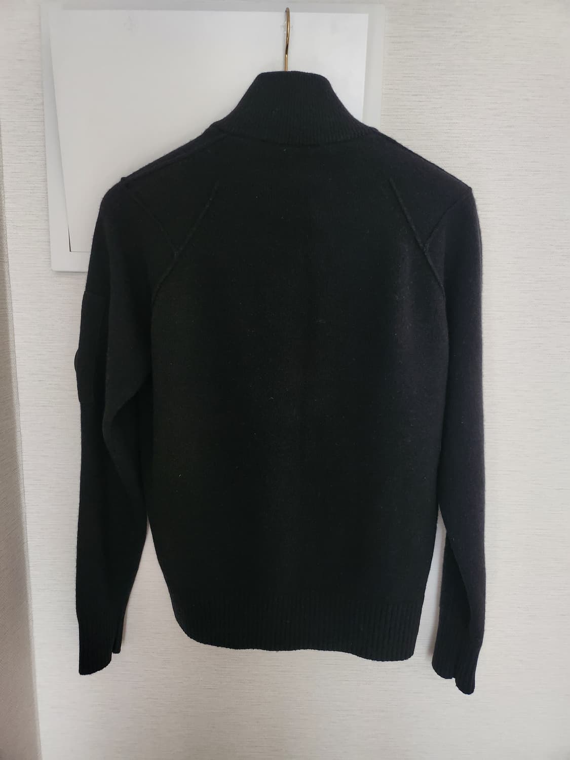 씨피컴퍼니 반집업니트 48사이즈 상품이미지4