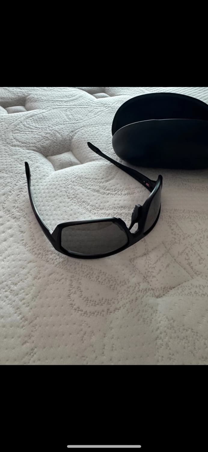 오클리 선글라스 상품이미지1