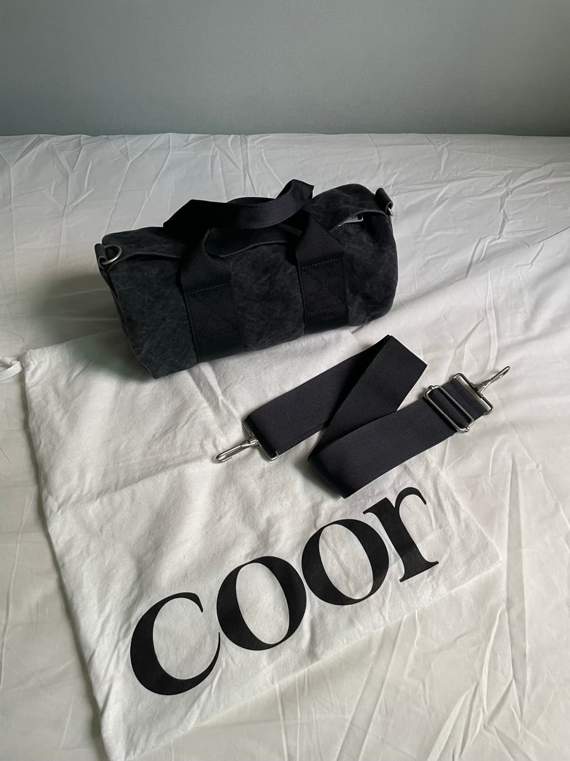 쿠어 피스 다이드 스몰 더플백 상품이미지1