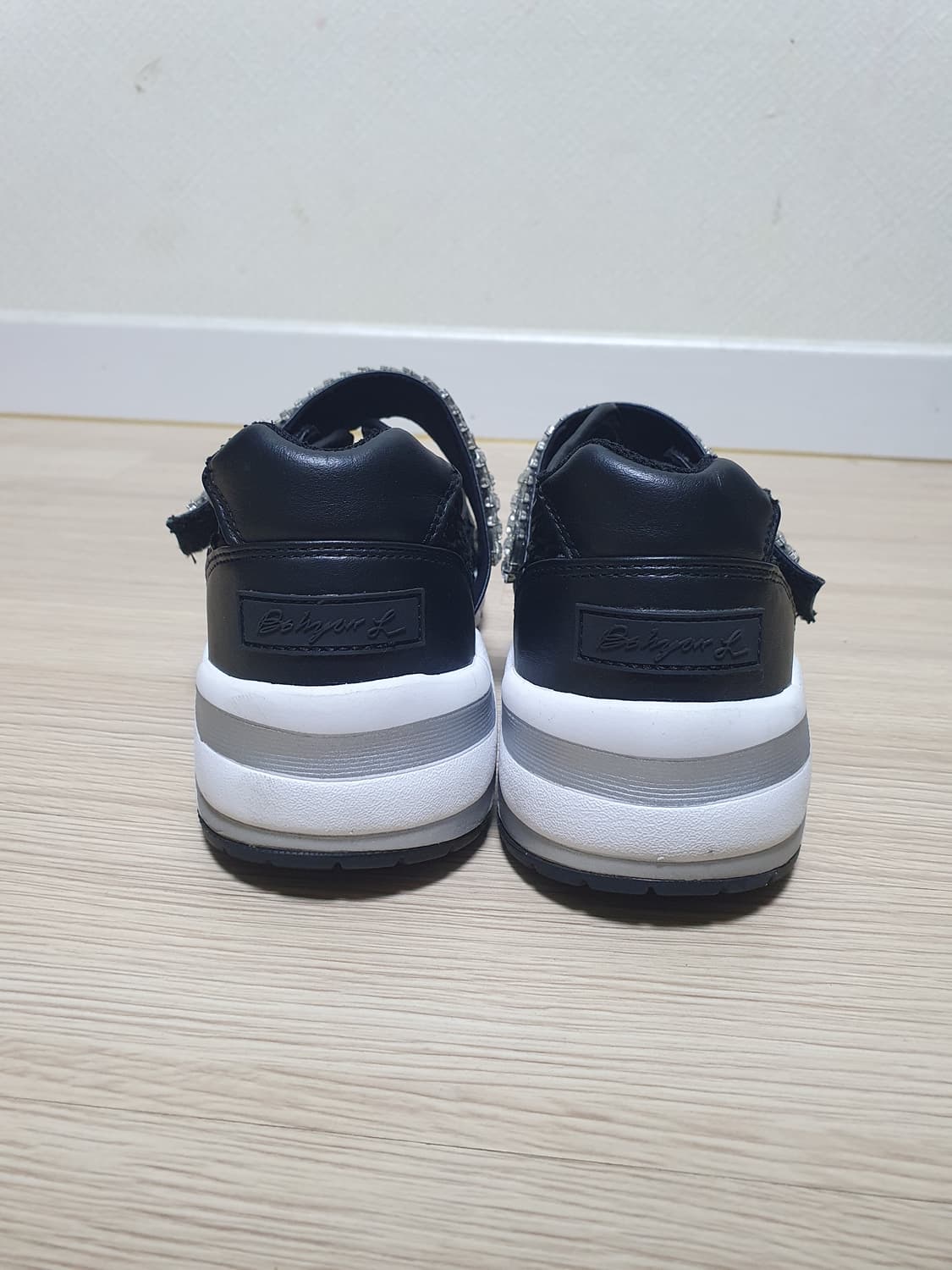 슈콤마보니 메쉬 스니커즈 255 상품이미지7