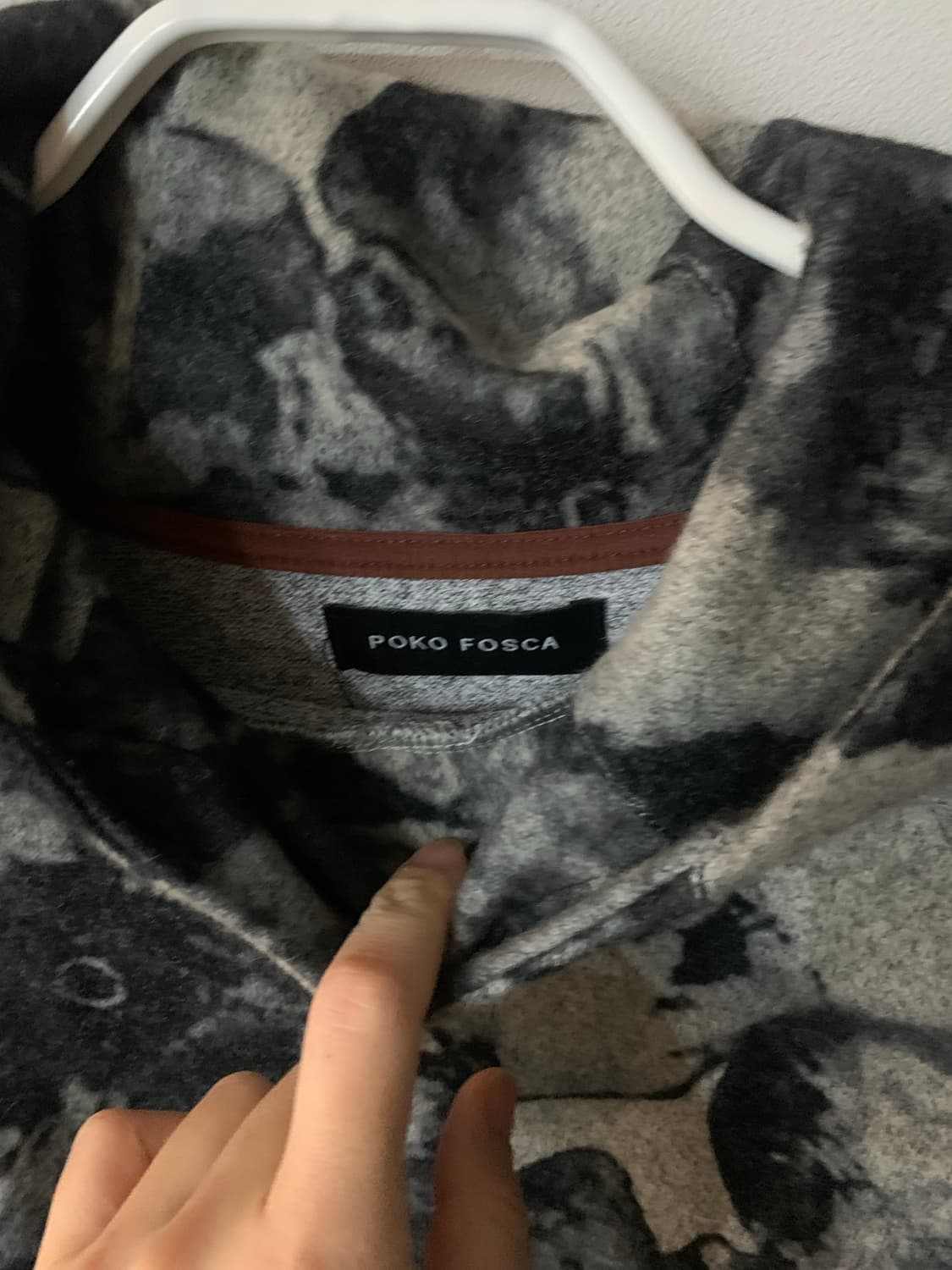 포코포스카 하이넥 테이프 후디 상품이미지2