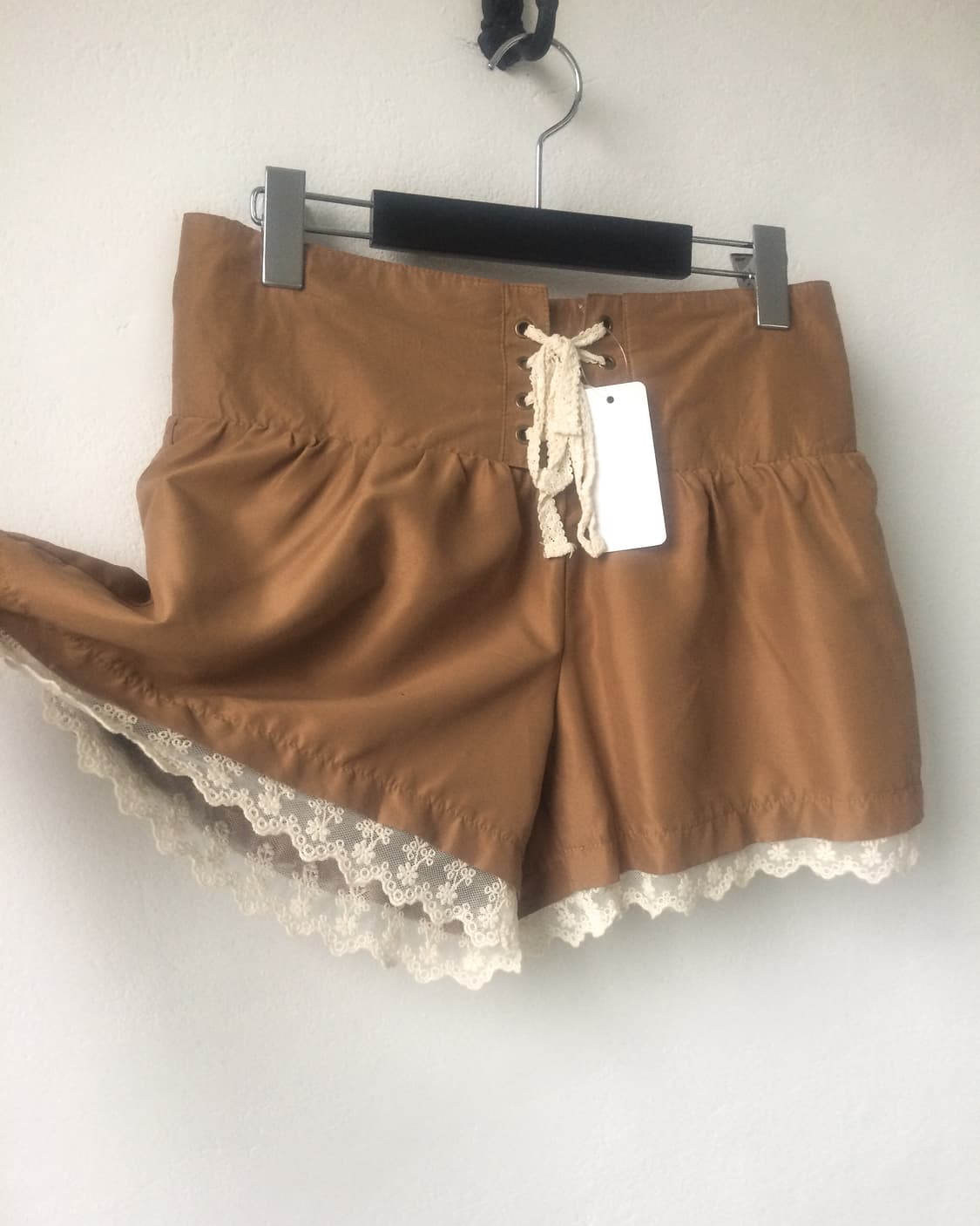 Lace trimming lace up short 상품이미지3