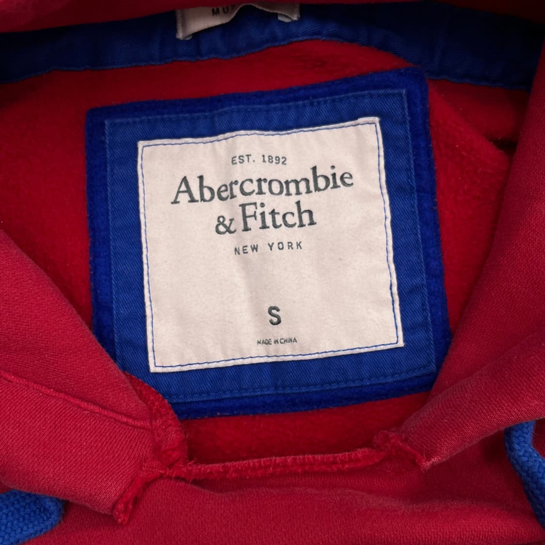 아베크롬비 블루 자수 레드 후드 S 상품이미지5