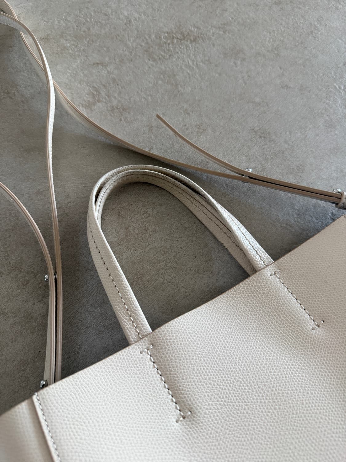 셀린느 투톤 카바스백 크림블랙 올드셀린느 상품이미지9