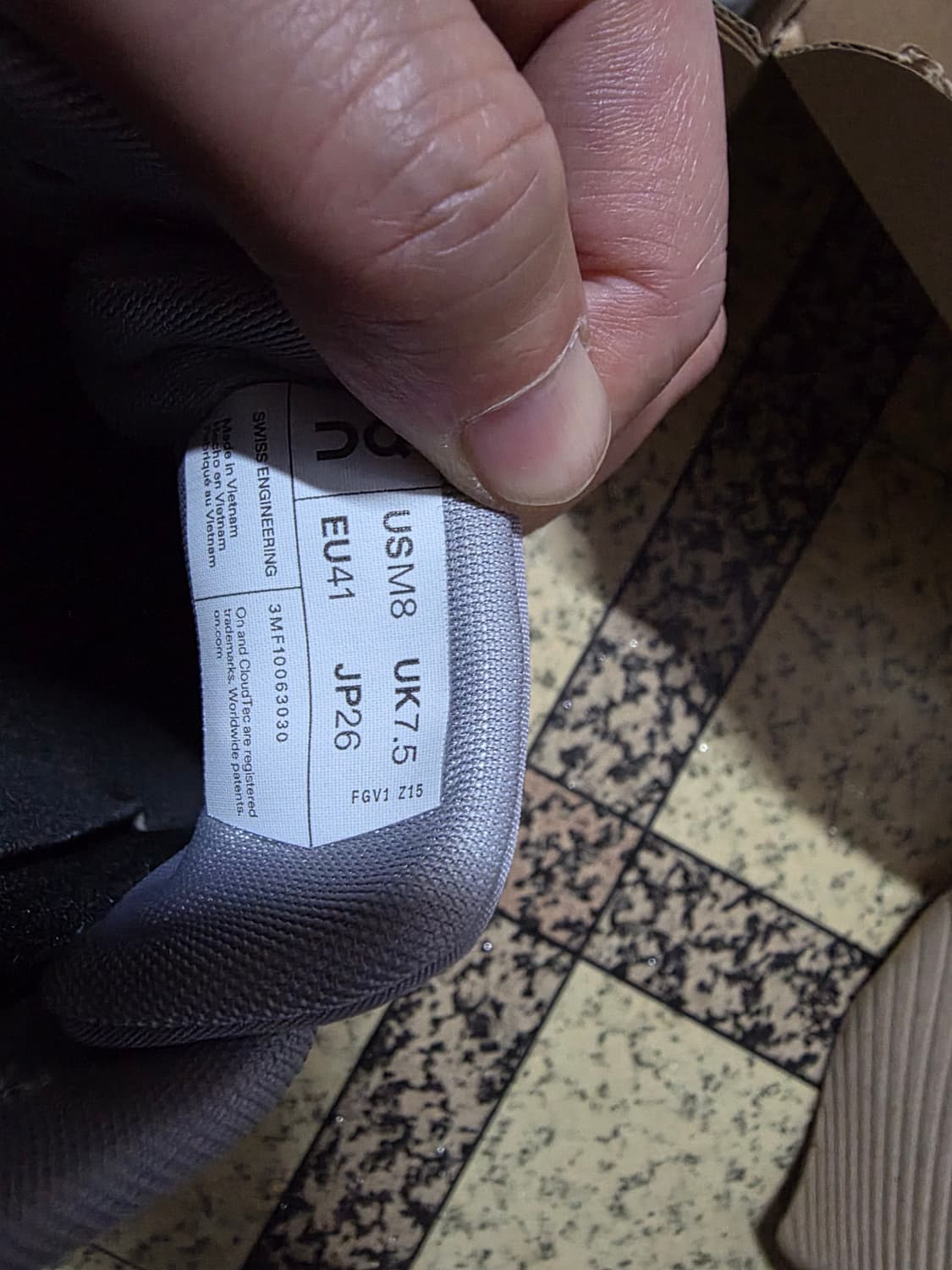 (방수 기능)온러닝 클라우드6 워터프루프 260 상품이미지5