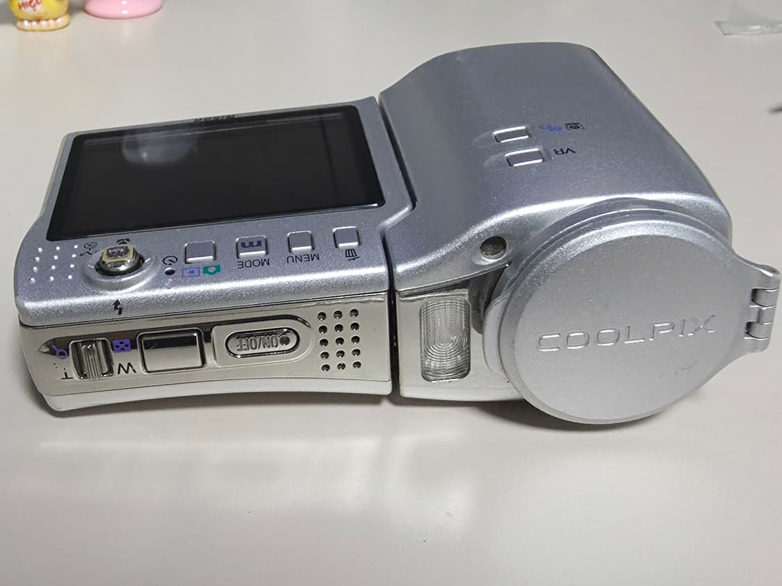 니콘 쿨픽스S10 빈티지 디지털카메라 상품이미지4