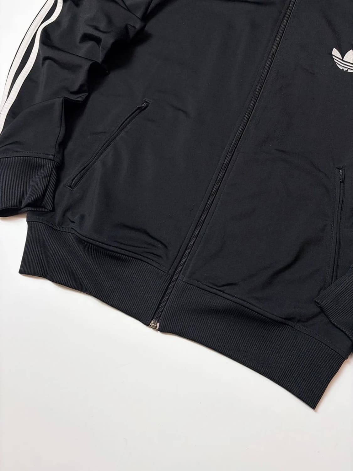 아디다스 구파이버드 삼선 트랙탑 져지 PN9373 상품이미지4