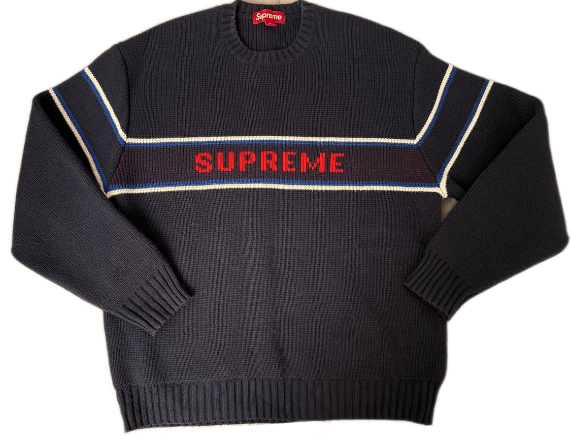 슈프림 체스트 스트라이프 니트 스웨터 상품이미지1
