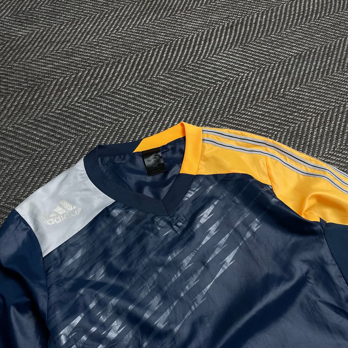 아디다스 더블로고 배색 디테일 우븐 웜업y 5343 상품이미지5