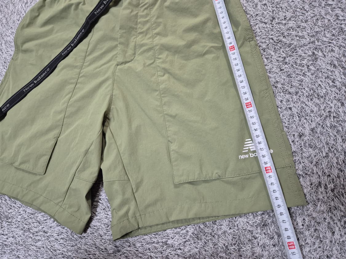 뉴발란스 남성 벨티드 카고 쇼츠 M(80) 상품이미지9