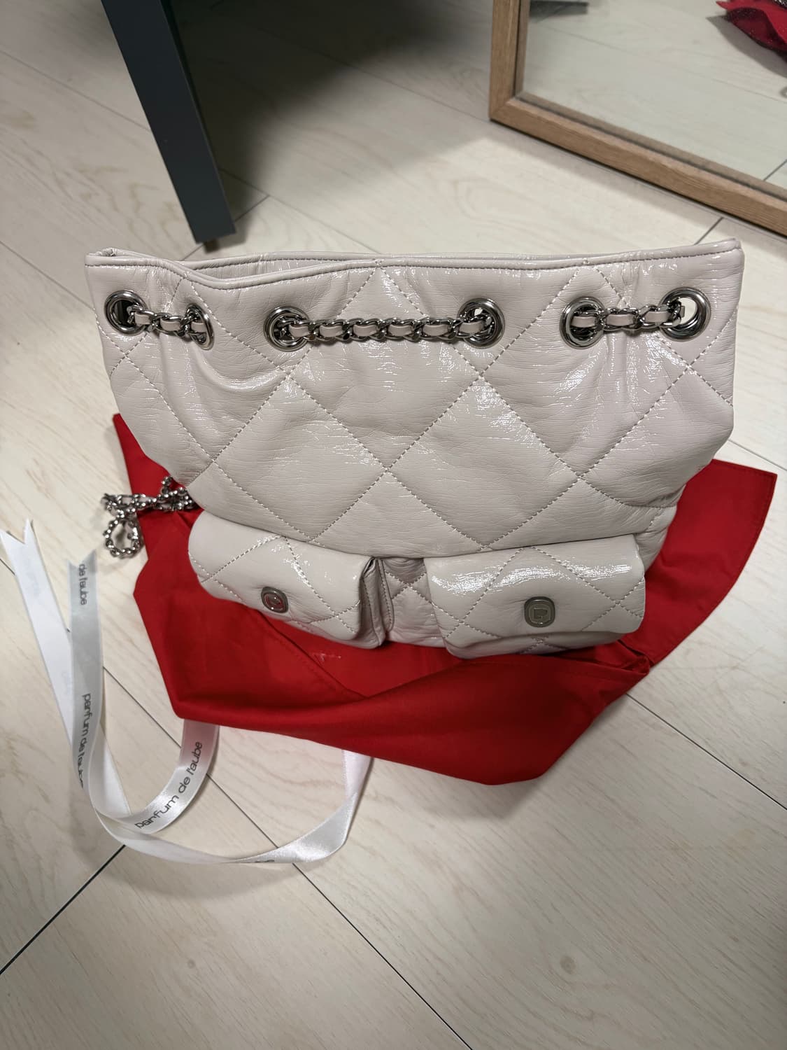 파퓸드로브 삭까멜 백팩 에쉬베이지 상품이미지4