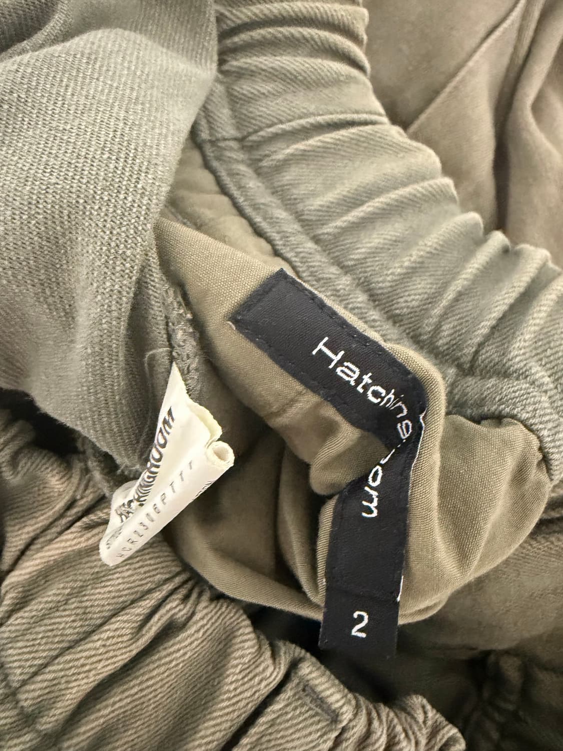 해칭룸 밀팬츠 올리브 2사이즈 개급처 상품이미지2