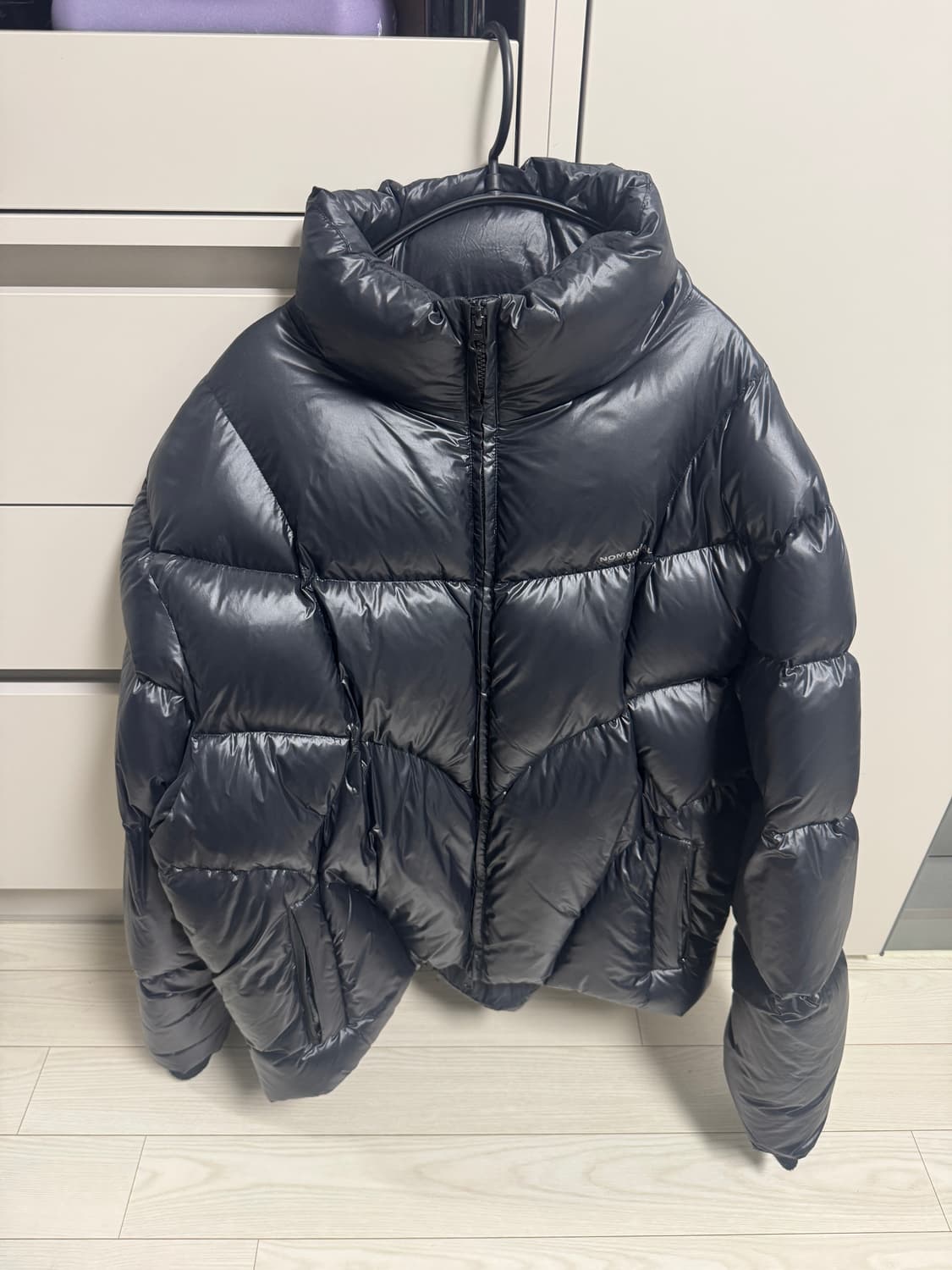 노매뉴얼 엘라 덕 다운 글로시 블랙 상품이미지3