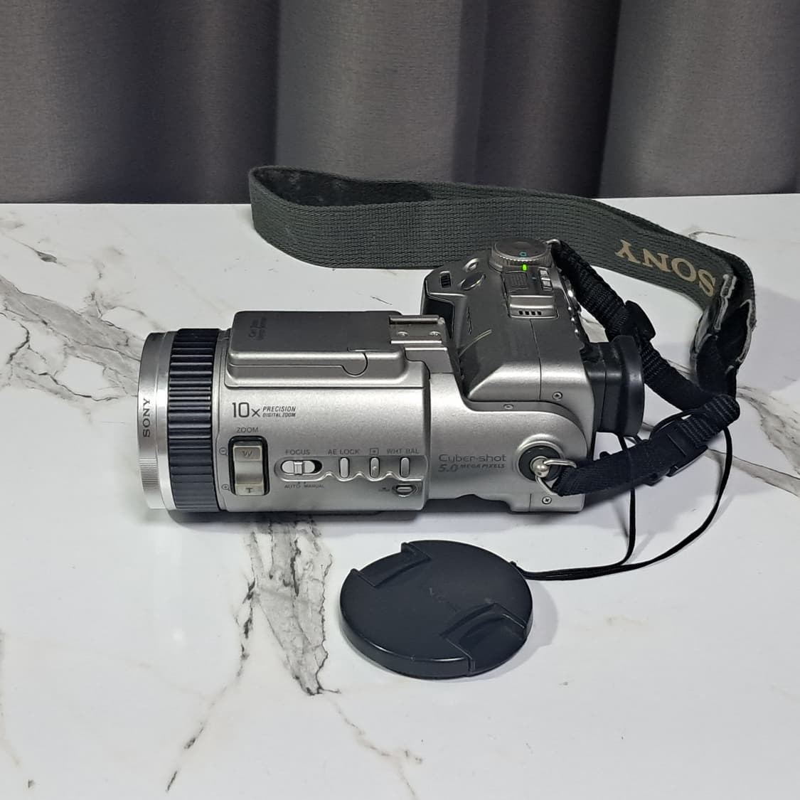 희귀템! 소니 사이버샷 DSC F707 디지털카메라 상품이미지2