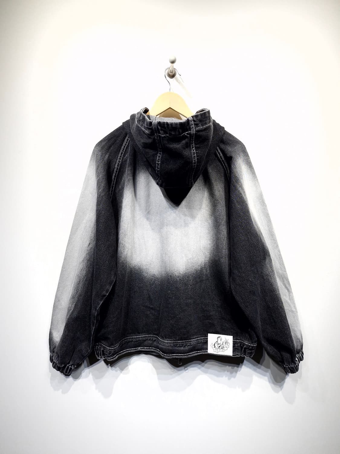 (새상품)위캔더스. 브러쉬 데님 후디 집업_M 상품이미지4