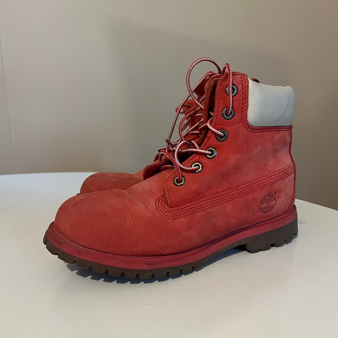 팀버랜드 6인치 프리미엄 워터프루프 레드 누벅 부츠 상품이미지1