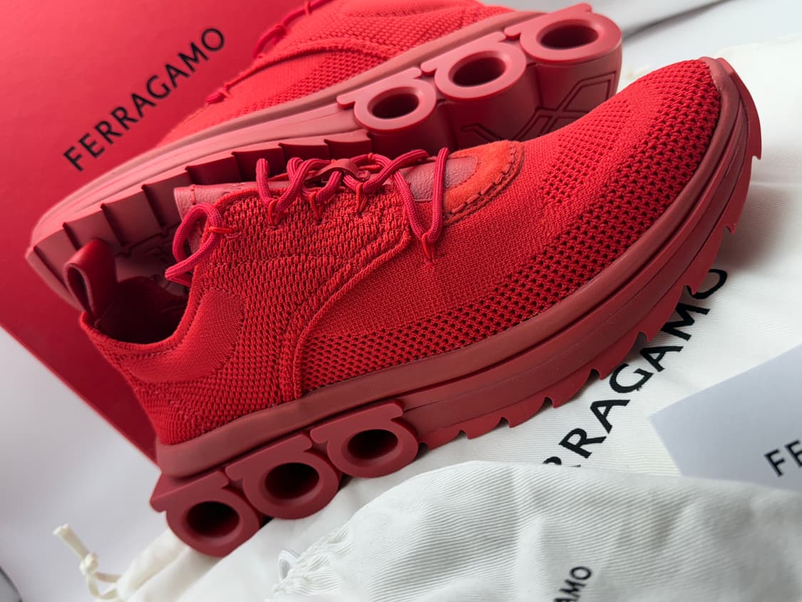 정품)페라가모260.265 상품이미지1