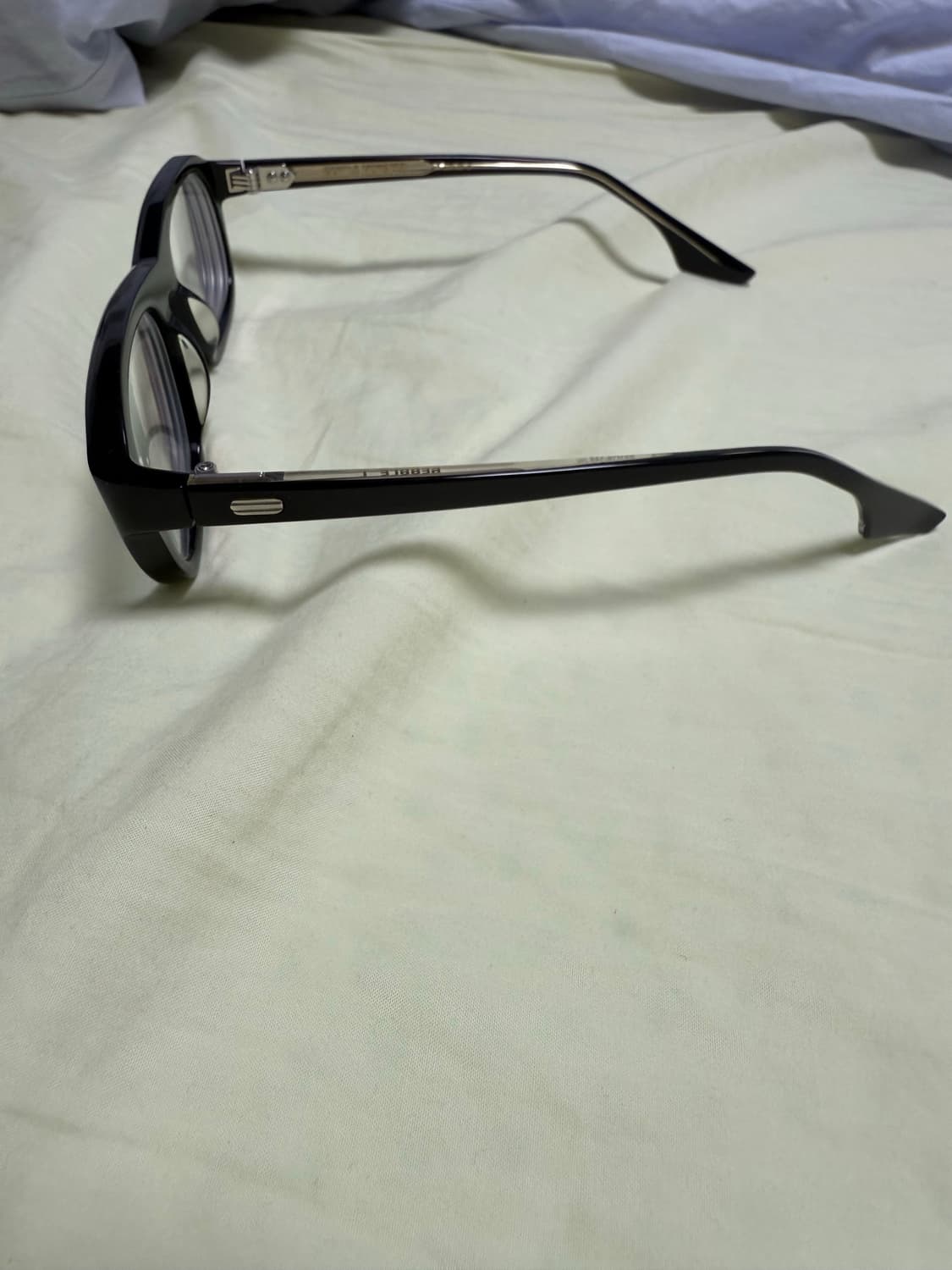 젠틀몬스터 페블 L-01 상품이미지5