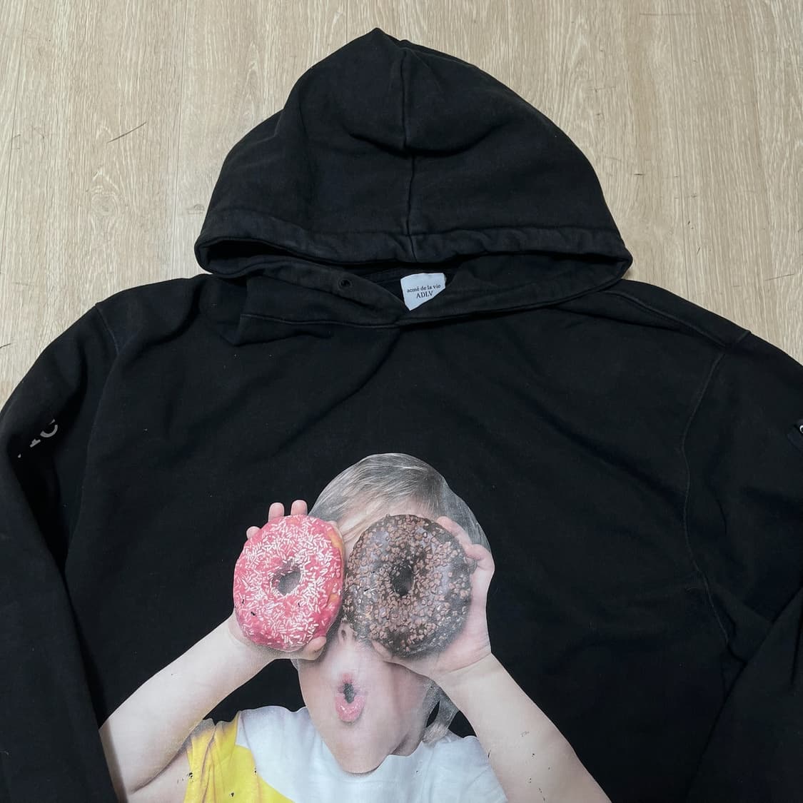 아크메드라비 도넛 빅로고 후드티 1사이즈  상품이미지2