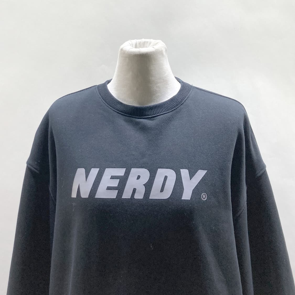 널디 2022 여성맨투맨티셔츠 블랙 S 상품이미지2