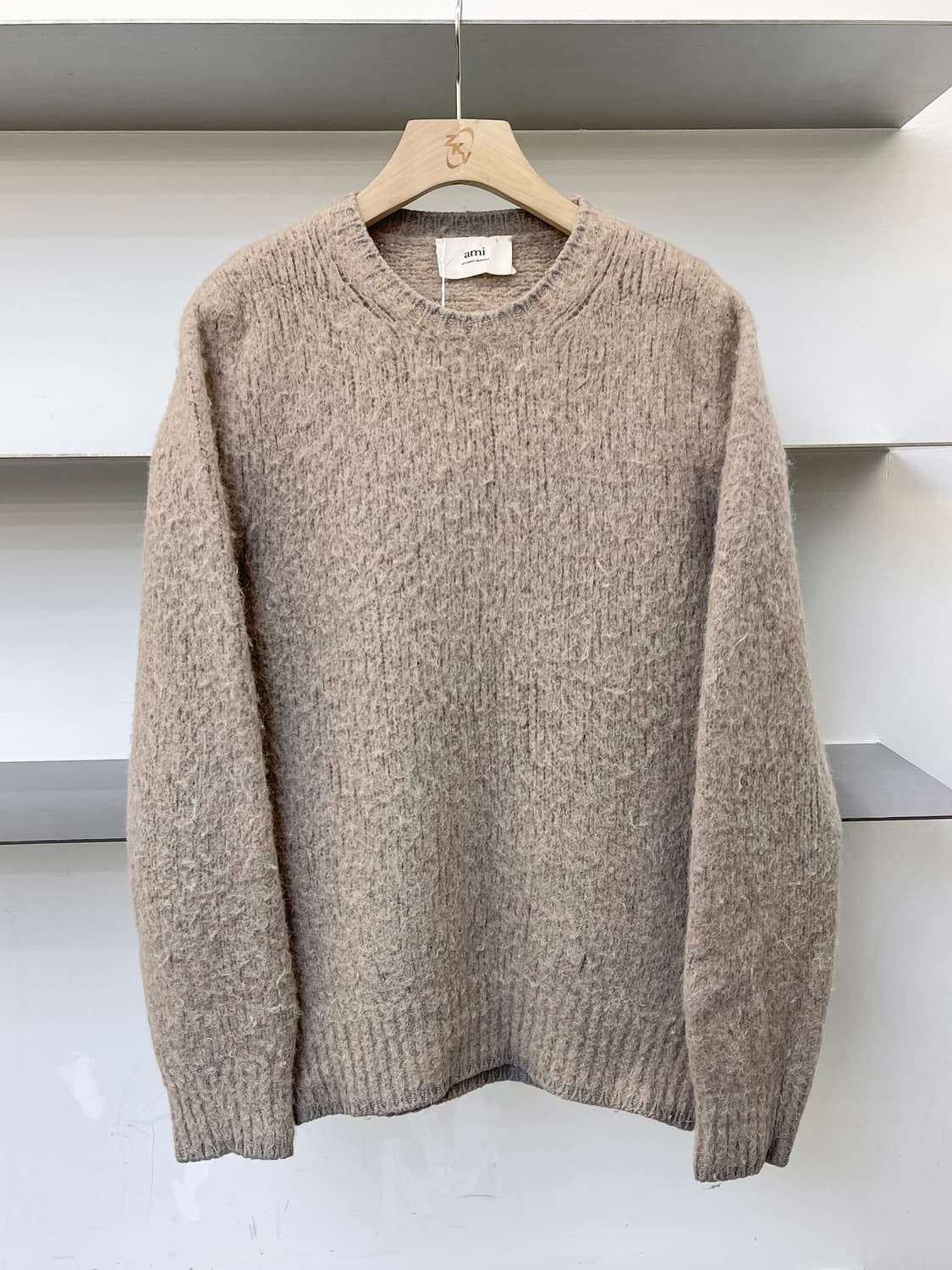 아미 22fw 브러쉬드 알파카 울 니트 상품이미지1