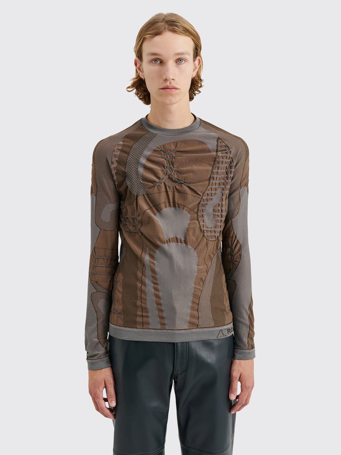 [M] ROA Roundneck 3D Knit Sweater Brown  상품이미지1