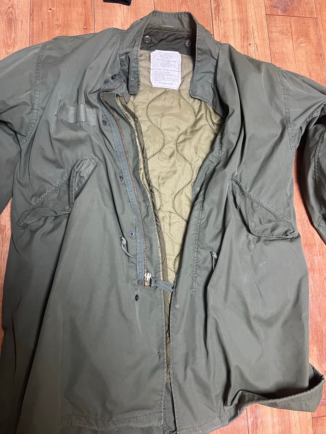 피쉬테일 오리지널 개파카 s사이즈 팔아요~~ 내피도 있어용 상품이미지1