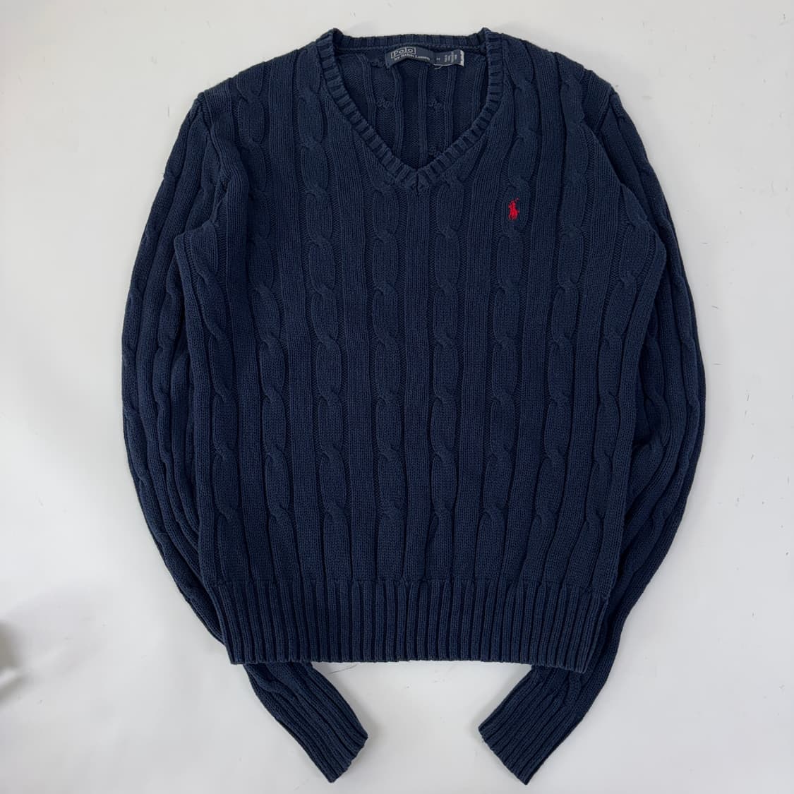 폴로 신형 브이넥 니트 상품이미지3