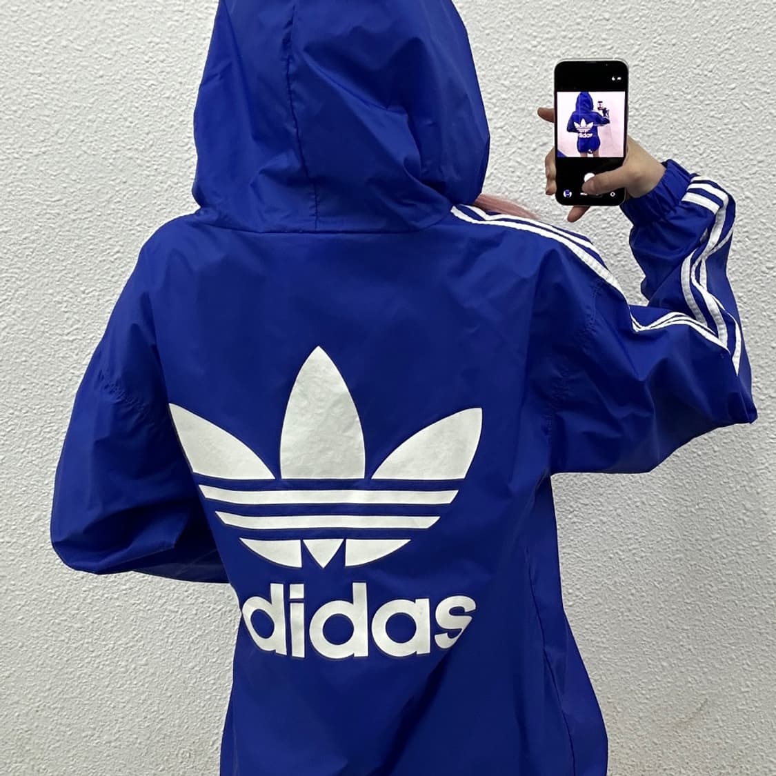 아디다스 화이트라인 블루 바람막이 후드 L 상품이미지2