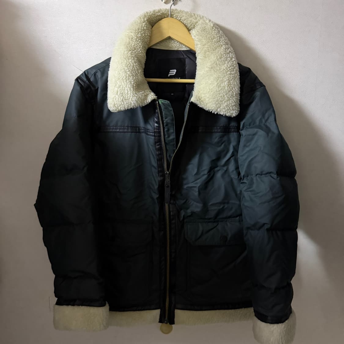 빈폴 거위털 양털 배색 다운점퍼 100 (남성 105정도) 상품이미지1