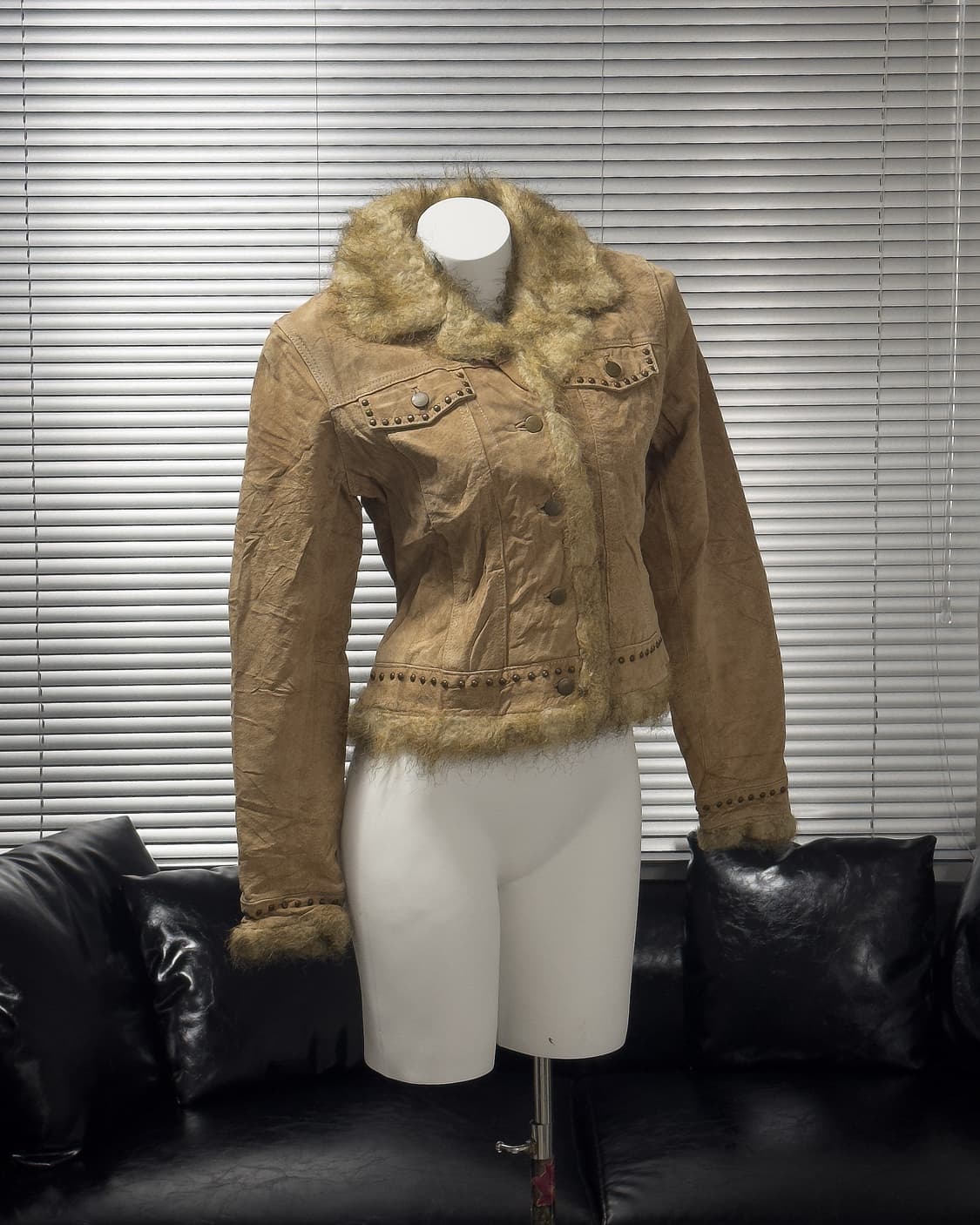 {VENUS} Pigskin Leather Fur Trim Jacket 상품이미지1