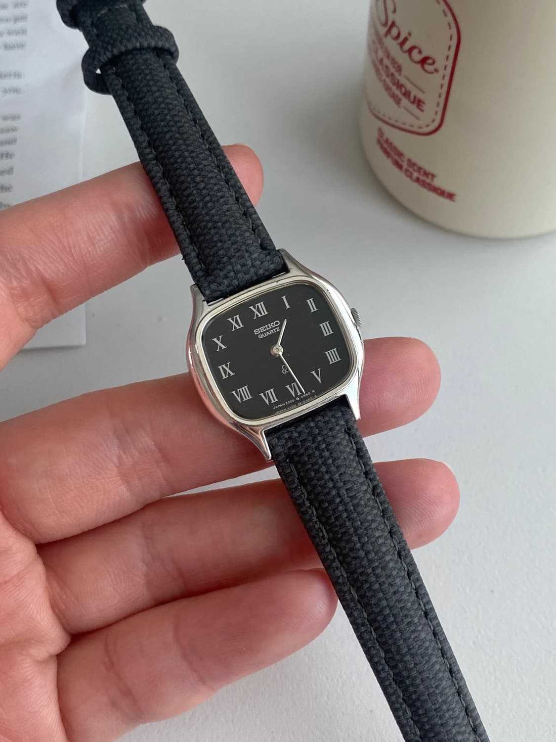 Seiko 세이코 쿼츠 블랙 로만 다이얼 클래식 쿼츠 상품이미지5