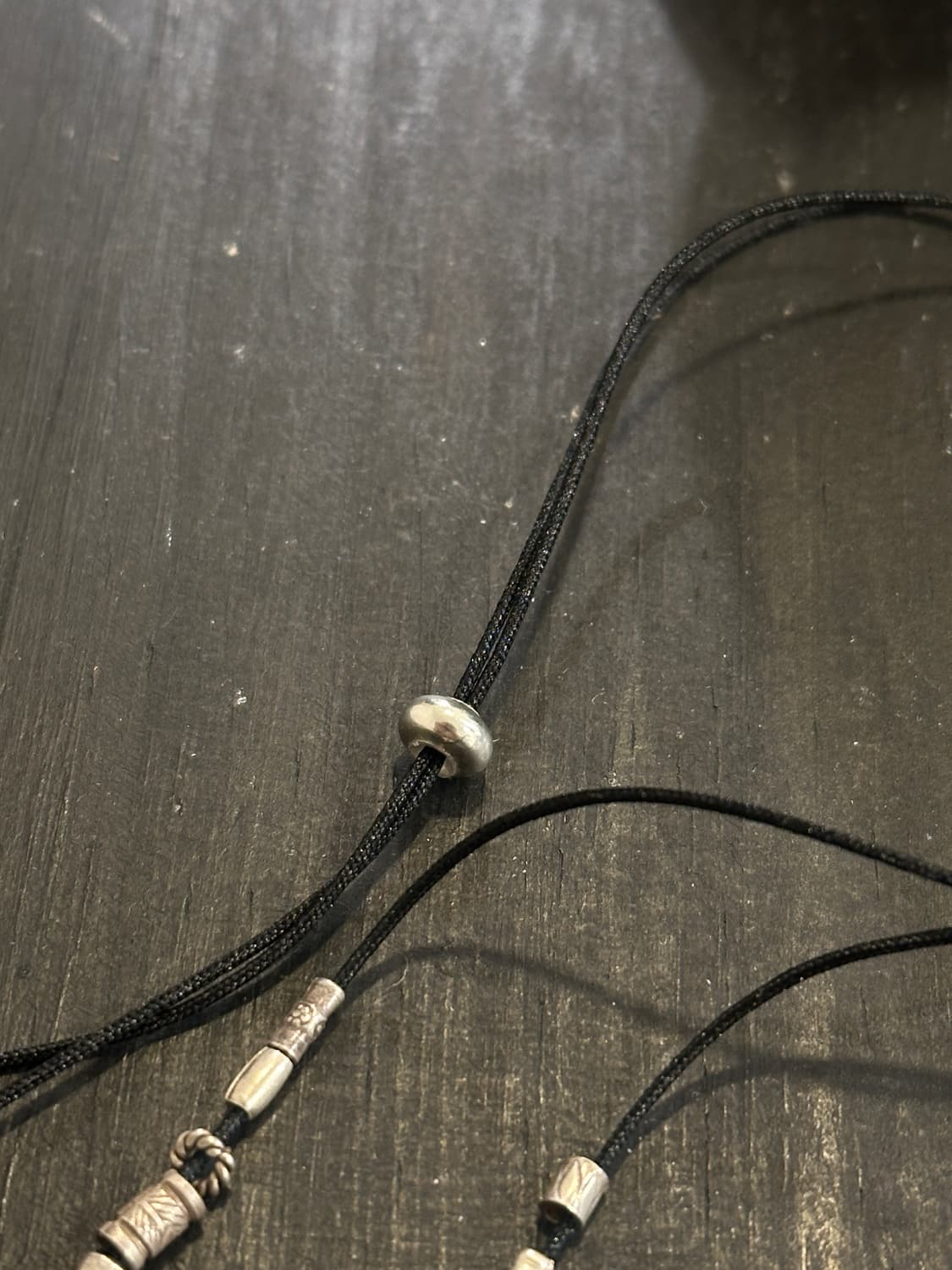 Musta karensilver mix black silk necklac 상품이미지2