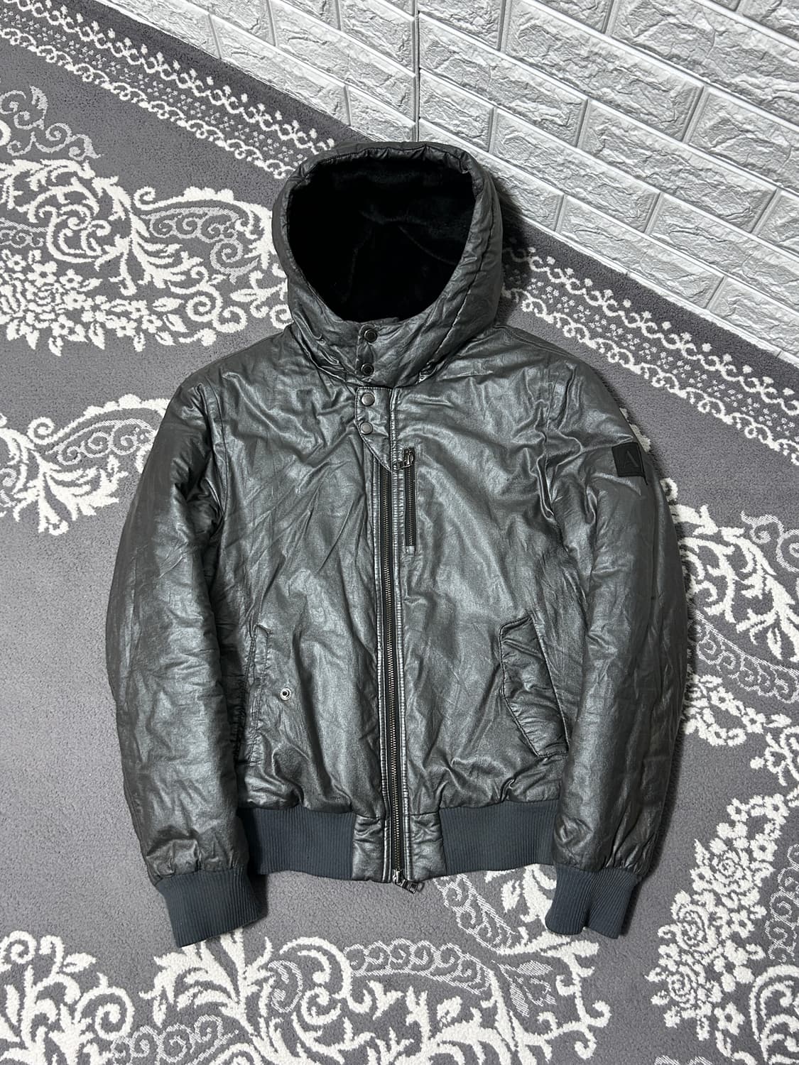 아르마니 메탈릭 후디 패딩  상품이미지4