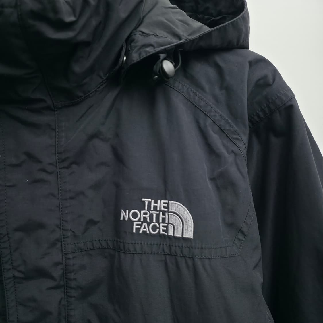 [M] 노스페이스 블랙 바람막이 상품이미지5