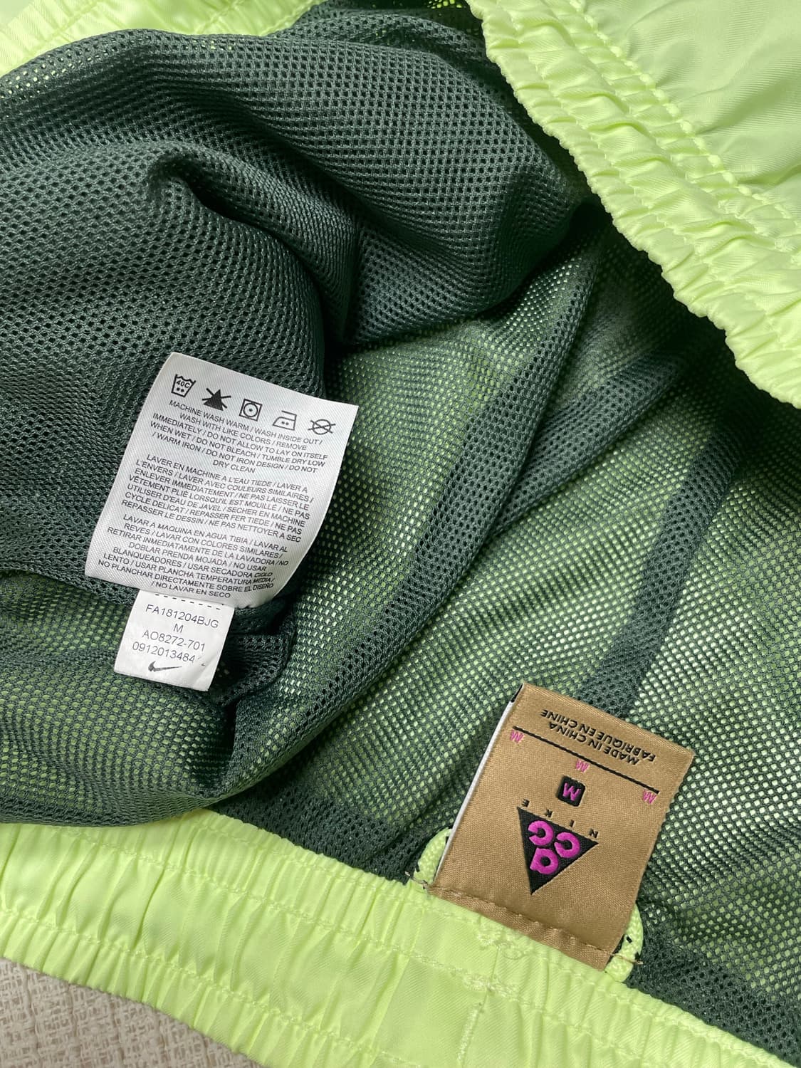 [M] 나이키 acg 우븐쇼츠 그린 상품이미지4