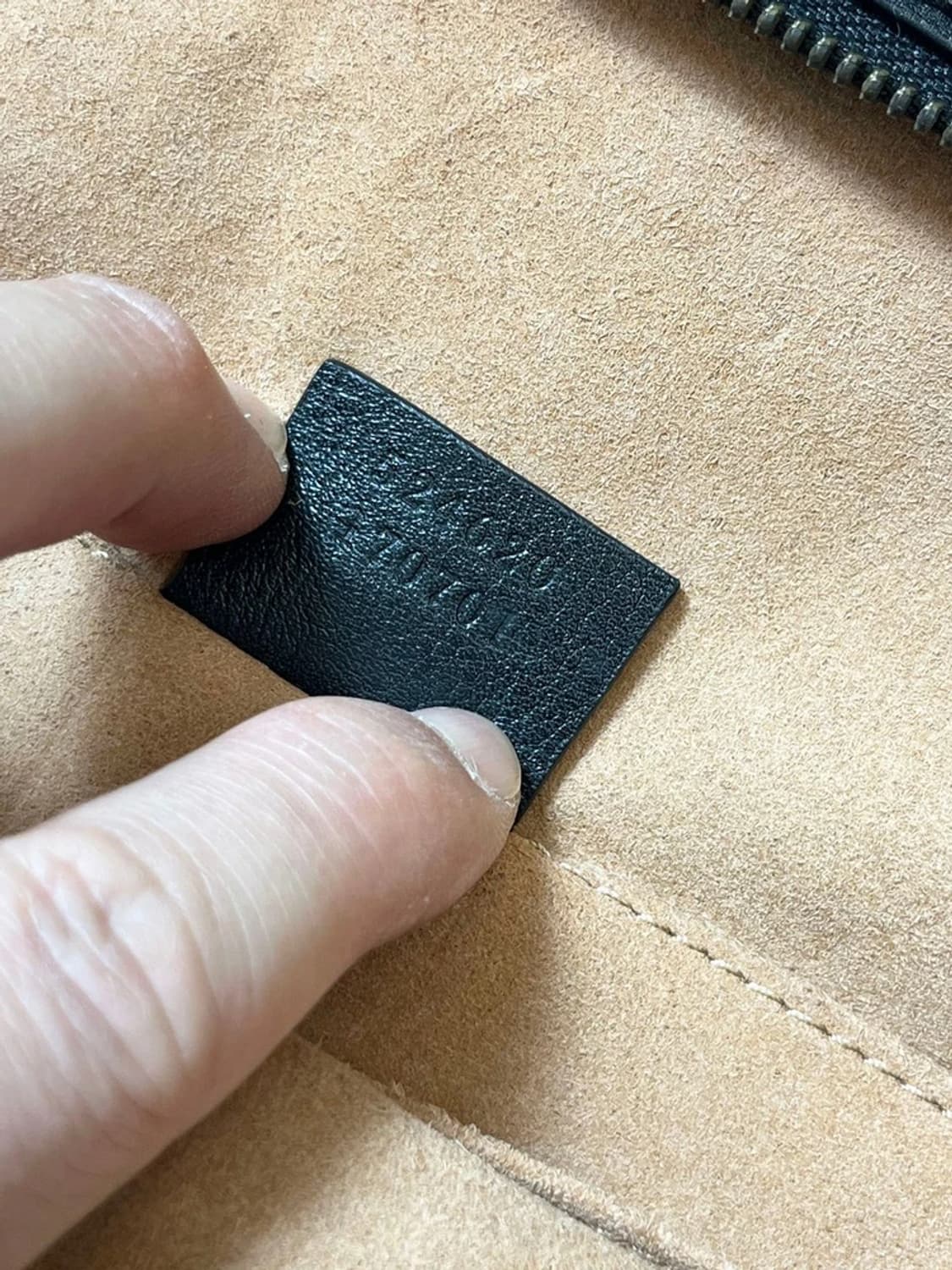 구찌 GUCCI 르벨 스몰 블랙 레더 숄더백 A1738 상품이미지8