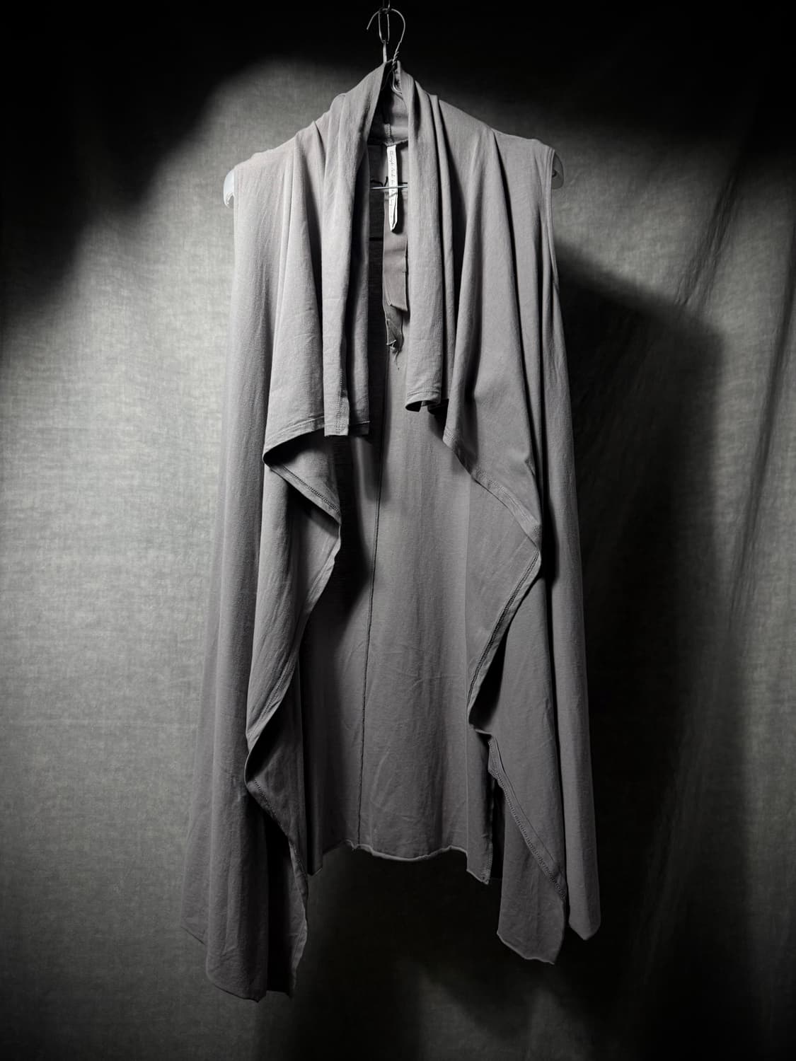 First Aid to the Injured Drape Vest 상품이미지1