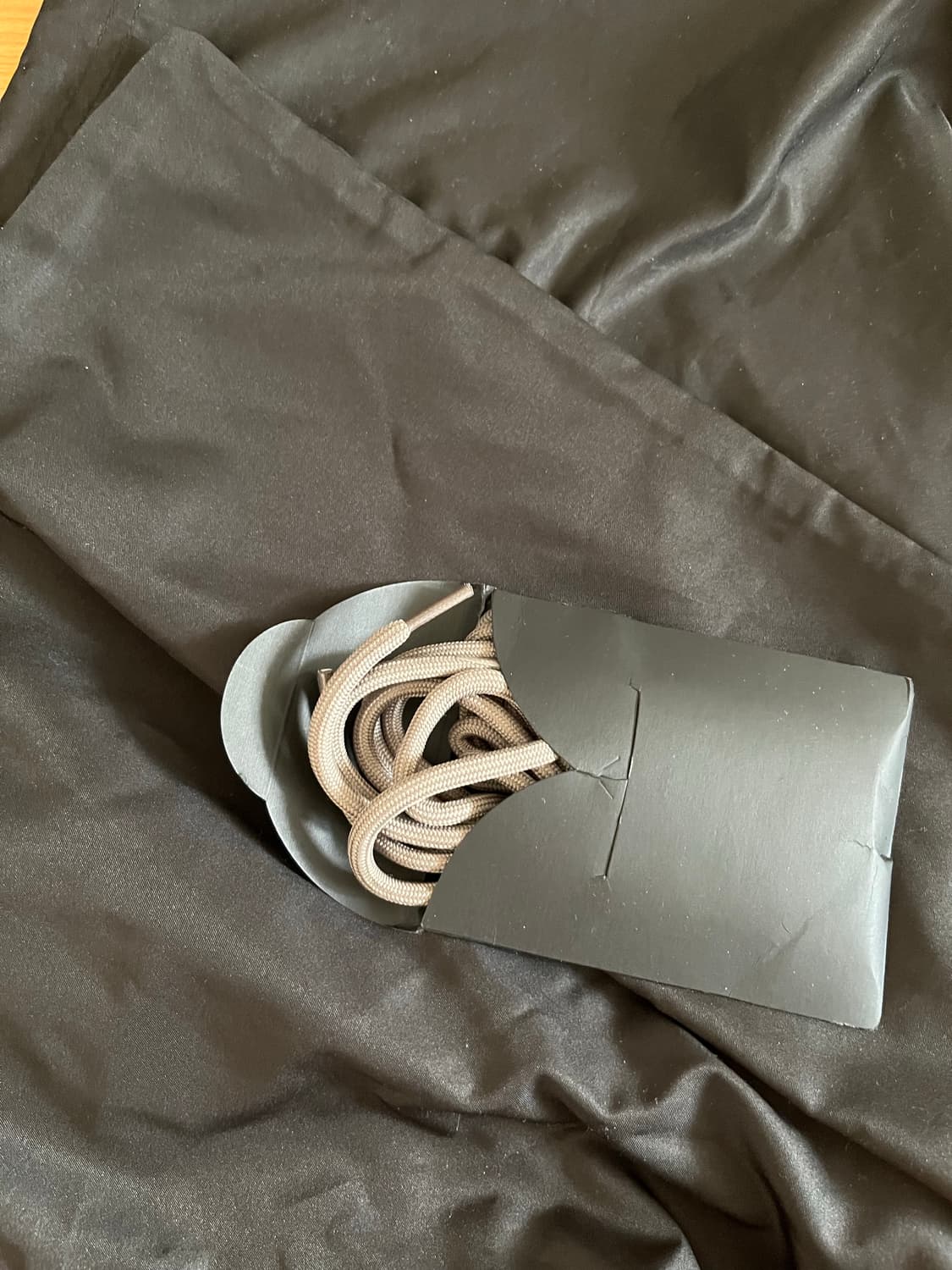 Yeezy 950 moon rock 상품이미지6