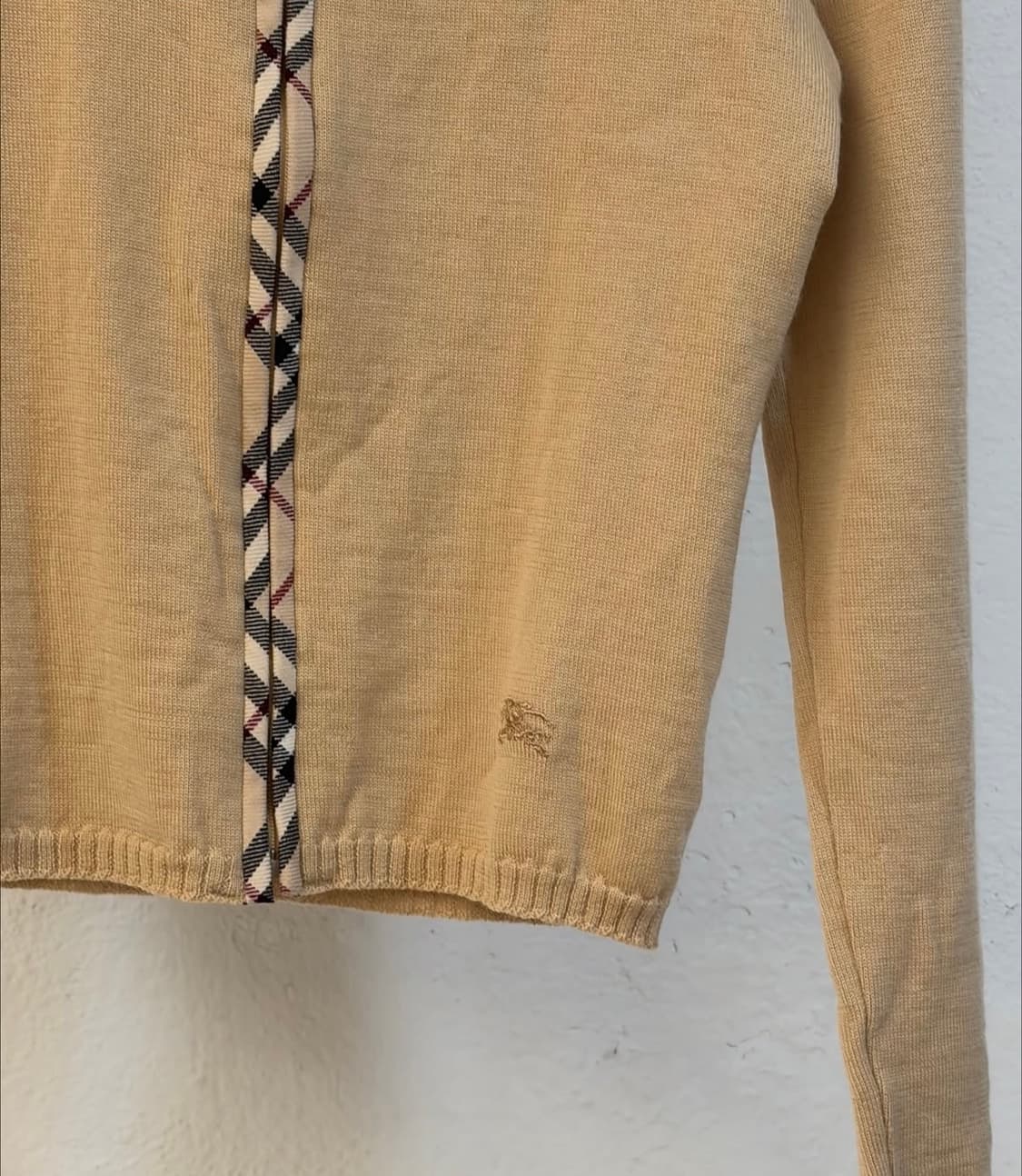 버버리 노바체크 가디건 상품이미지8