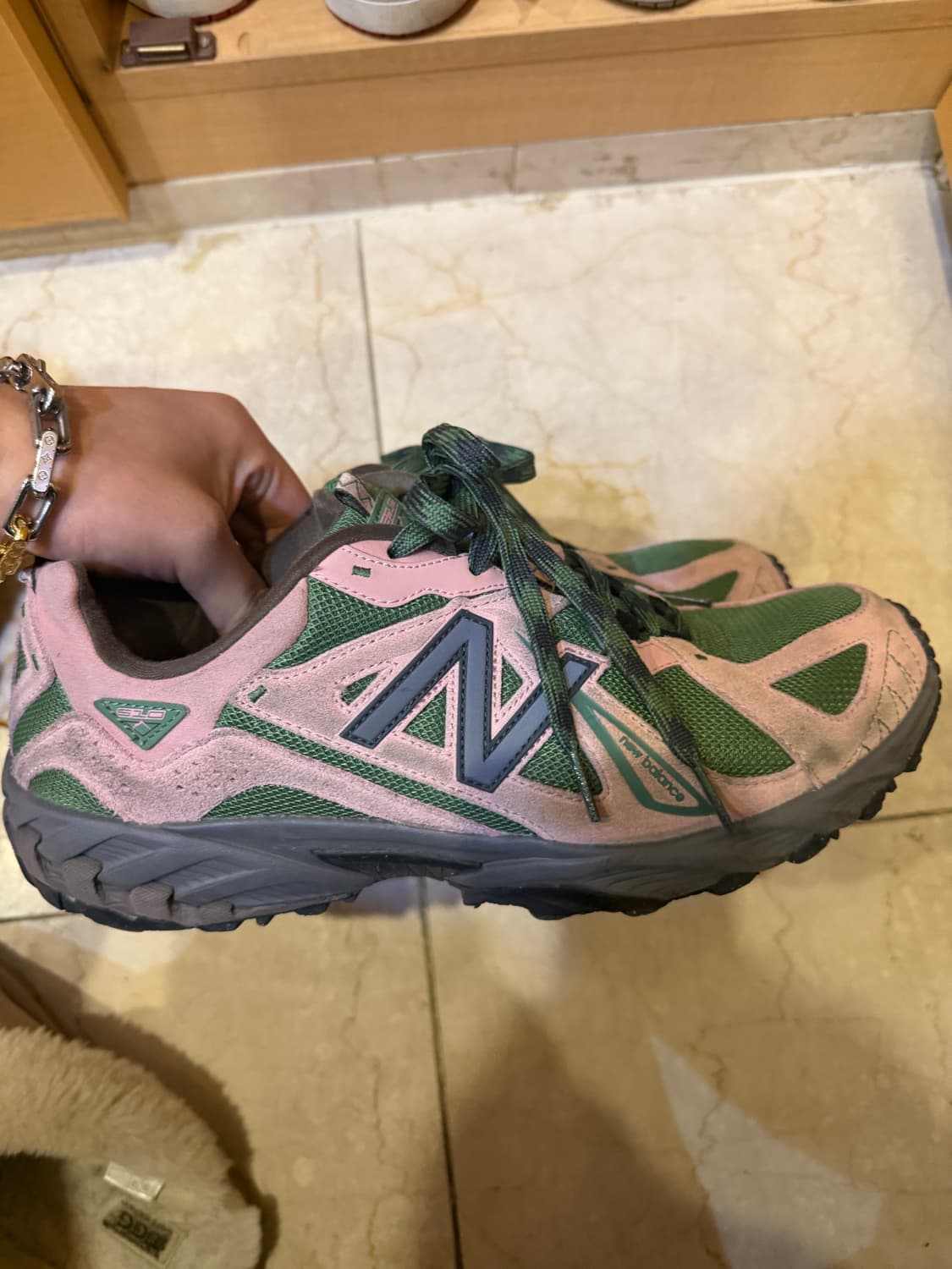 뉴발란스 ml610t 핑크 문 285 상품이미지1