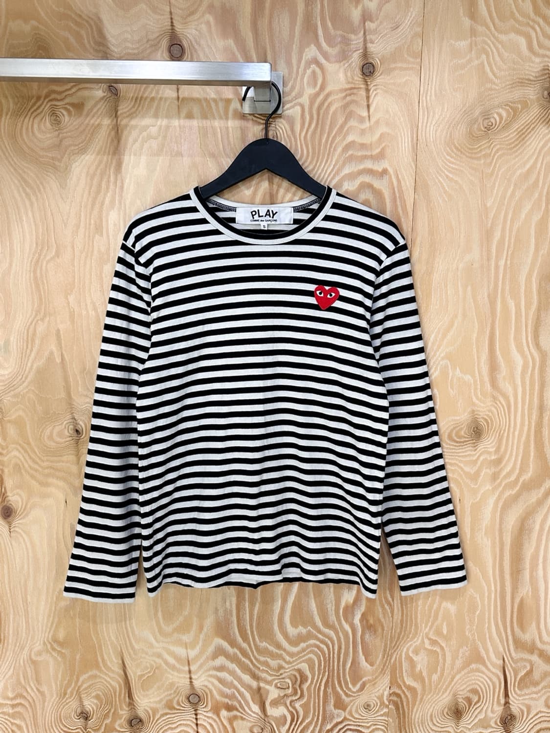 꼼데가르송 레드 하트 스트라이프 L/S 티셔츠 상품이미지2