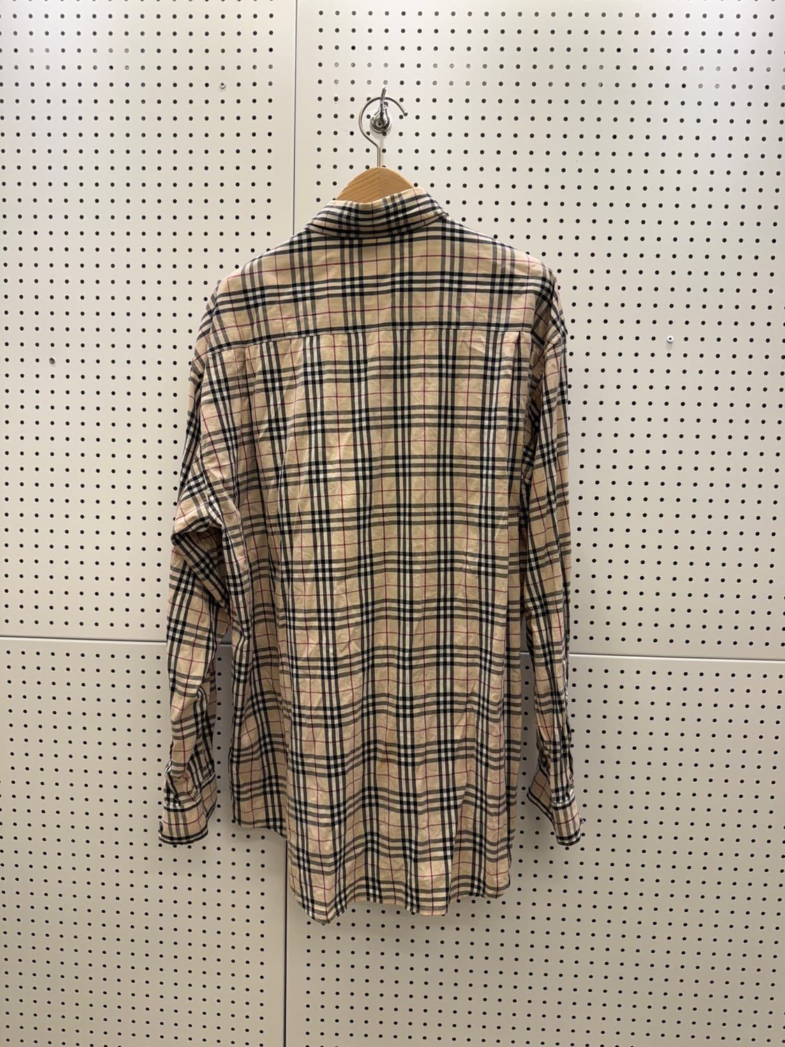 버버리 베이지 체크 패턴 노바 셔츠 U1716 상품이미지3